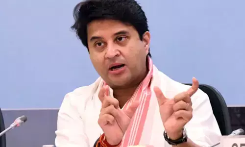 రాహుల్ గాంధీ, కాంగ్రెస్‌ పార్టీపై విమర్శలకు దిగిన జ్యోతిరాధిత్య సింధియా