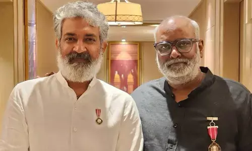 keeravani: ‘పద్మ శ్రీ’ అవార్డు అందుకున్న కీరవాణి..  గర్వంగా ఉందన్న రాజమౌళి