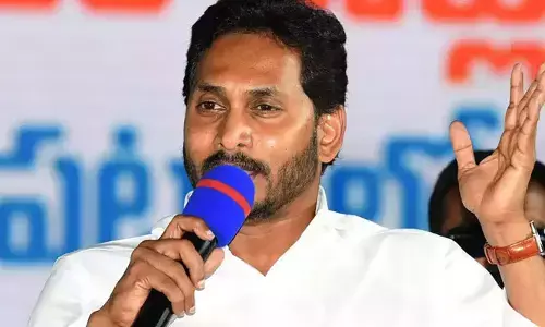 ఖరీదైన కార్పొరేట్ వైద్యం ఉచితంగా అందించిన ఘనత వైఎస్‌దే : సీఎం జగన్