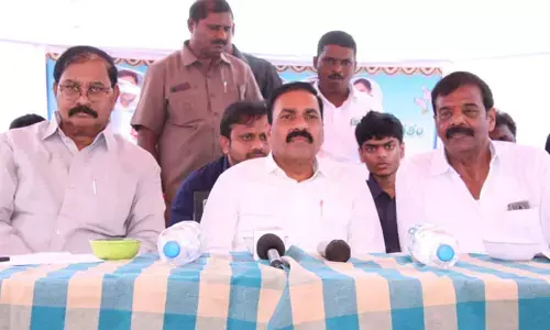Minister Kakani: పబ్లిసిటీ స్టంట్ కోసమే కోటంరెడ్డి దీక్ష