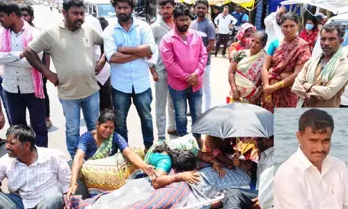 పోడు భూమి కోసం పోరాటం చేస్తూ గుండెపోటుతో వ్యక్తి మృతి..