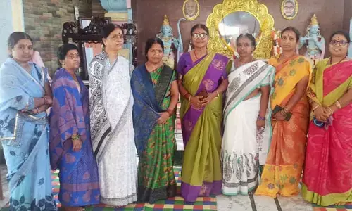 జోగిపేటలో సందడి చేసిన ‘బలగం’ నటి విజయలక్ష్మి