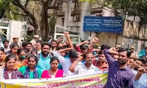 గురుకుల రిక్రూట్‌‌‌లో 3 వేల పోస్టులను జత చేయాలి