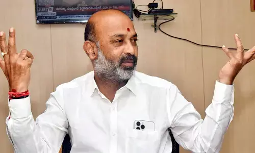 ‘బండి’ ఫోన్‌పై స్పెషల్ ఫోకస్.. అందులోని వివరాల రికవరీకి ప్రయత్నాలు!