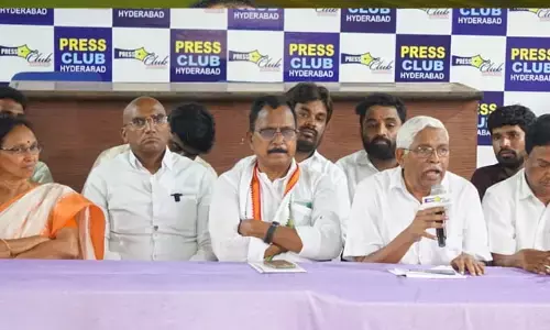 పేపర్ లీకేజీల ప్రభుత్వంపై పోరాటం షురూ