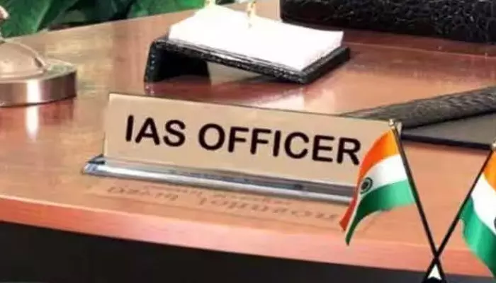 బ్రేకింగ్ : ఎన్నికల వేళ ఐఏఎస్లకు జగన్ సర్కారు షాక్! బ్రేకింగ్ : ఎన్నికల వేళ ఐఏఎస్లకు జగన్ సర్కారు షాక్!