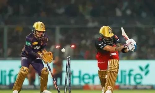 RCB vs KKR : 123 పరుగులకే కుప్పకూలిన RCB