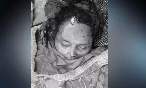 కన్న తల్లిని గొడ్డలితో నరికి చంపిన కొడుకు..
