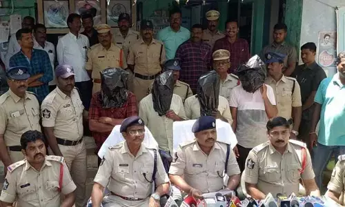 Tirupati: సంచలనం సృష్టించిన హత్య కేసులో నిందితుల అరెస్ట్