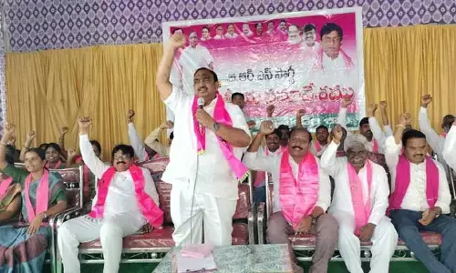 బీజేపీ పై తీవ్రవిమర్శలు చేసిన ఎమ్మెల్యే..