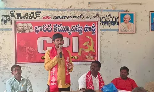 ఇంటింటికి సీపీఐ పాదయాత్ర : సీపీఐ జిల్లా కార్యదర్శి ఆంజనేయులు..