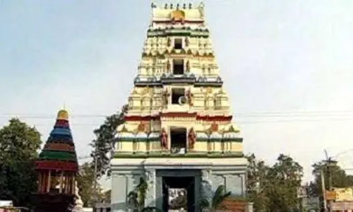 అమరావతిలో హైటెన్షన్... అమరాలింగేశ్వర ఆలయం వద్ద భారీగా పోలీసుల మోహరింపు