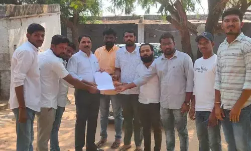 కొండమల్లేపల్లి కేజీబీవీ ఎస్ఓను సస్పెండ్ చేయాలి !