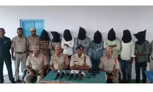 వన్య ప్రాణుల కోసం పెట్టిన ఉచ్చుకి యువకుడు బలి
