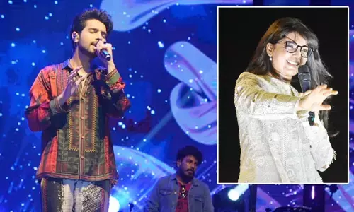 ఎల్బీ స్టేడియంలో ఉర్రూతలూగించిన బాలీవుడ్ సింగర్.. ప్రత్యేక ఆకర్షణగా సమంత