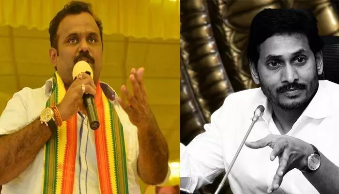 ఉపాధ్యాయులంటే జగన్ రెడ్డికి ఎందుకంత చులకన.. : టీడీపీ ఎమ్మెల్యే అనగాని సత్యప్రసాద్ ఉపాధ్యాయులంటే జగన్ రెడ్డికి ఎందుకంత చులకన.. : టీడీపీ ఎమ్మెల్యే అనగాని సత్యప్రసాద్