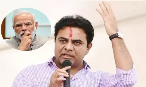 చిల్లర రాజకీయాల కోసమే ప్రధాని పర్యటన.. మంత్రి కేటీఆర్ ఫైర్
