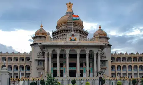 కర్ణాటక ఎన్నికల వేళ తెరమీదకు సరికొత్త వివాదం