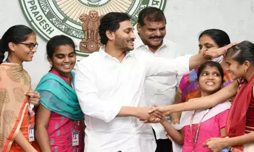 మహిళలకు శుభవార్త.. త్వరలోనే అకౌంట్లలోకి డబ్బులు
