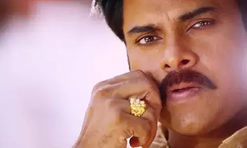 పవన్ పెట్టుకునే ఆ ఉంగరం.. రహస్యం ఏంటో తెలుసా?