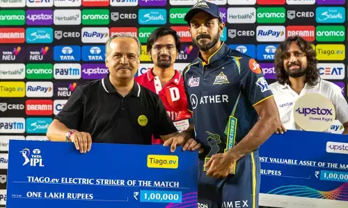 రింకు సింగ్ విద్వంసంలో కొట్టుకుపోయిన విజయ్ శంకర్, రషీద్ ఖాన్
