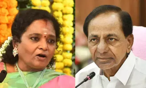 గవర్నర్ పెండింగ్ బిల్లుల కేసు: రెండు వారాలపాటు వాయిదా వేసిన సుప్రీంకోర్టు