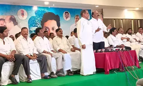 ఎమ్మెల్యే చంద్రశేఖర్‌రెడ్డి అవినీతి చిట్టా బయట పెడతా!