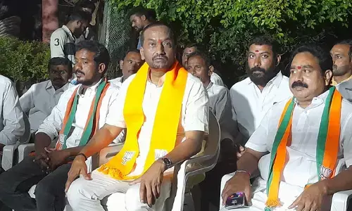 అబద్దాల హరీష్​.. నోరు తెరిస్తే తప్పుడు మాటలు: ఎమ్మెల్యే రఘునందన్ రావు