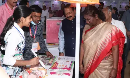 రాష్ట్రపతి ప్రశంసలు అందుకున్న మంచిర్యాల విద్యార్థిని