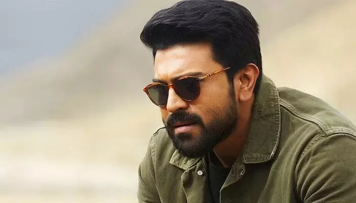 రాంచరణ్ నెక్ట్స్ సినిమాకు ఆయనే మ్యూజిక్ డైరెక్టర్..? రాంచరణ్ నెక్ట్స్ సినిమాకు ఆయనే మ్యూజిక్ డైరెక్టర్..?
