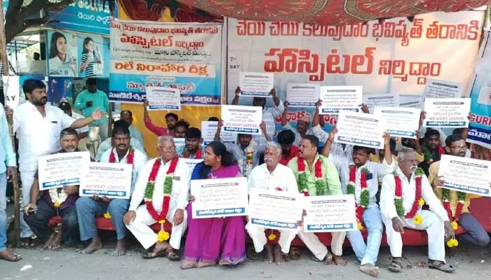 పద్మారావు గౌడ్ ఇచ్చిన హామీని రెండు సార్లు విస్మరించారు : బండ కార్తీక చంద్రారెడ్డి పద్మారావు గౌడ్ ఇచ్చిన హామీని రెండు సార్లు విస్మరించారు : బండ కార్తీక చంద్రారెడ్డి