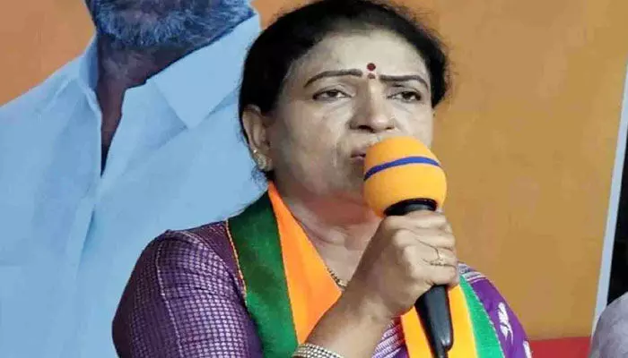 ‘వైఫల్యం బయటపడటంతో కేటీఆర్కు మైండ్ దొబ్బింది’ ‘వైఫల్యం బయటపడటంతో కేటీఆర్కు మైండ్ దొబ్బింది’