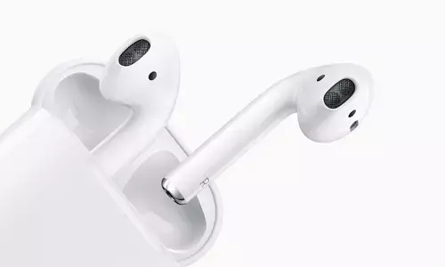 Apple AirPods: ఈ యాపిల్‌ ఎయిర్‌పాడ్స్‌ కేవలం రూ. 549 మాత్రమే!