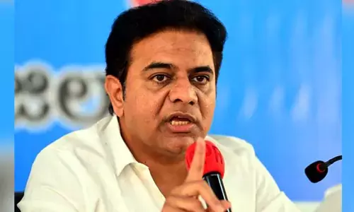 లాభాలను దోస్తులకు.. నష్టాలను జాతికి అంకితం చేయడమే మోడీ విధానం : KTR