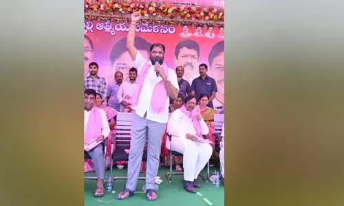 అసెంబ్లీ గేట్ నీ అబ్బ సొత్తు కాదు : ఎంపీ రవిచంద్ర