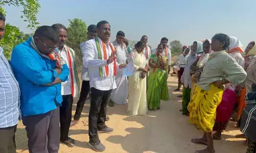 టీఆర్ఎస్ ఎమ్మెల్యేలు చేస్తున్నది ఆత్మీయ సమావేశాలు కాదు, ఆత్మవంచన సమావేశాలు..