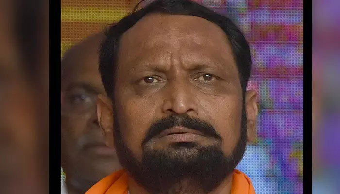 బీజేపీకి రాజీనామా చేసిన మాజీ డిప్యూటీ సీఎం బీజేపీకి రాజీనామా చేసిన మాజీ డిప్యూటీ సీఎం