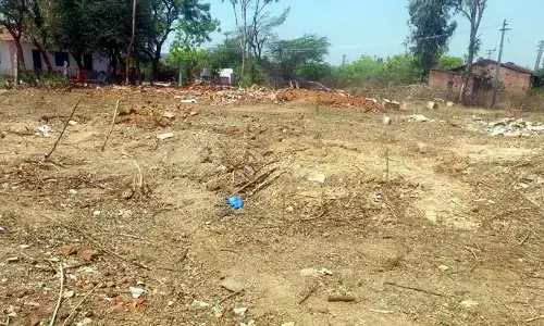 రూ. 2 కోట్ల ప్రాపర్టీ‌పై అసోసియేషన్‌లో లొల్లి