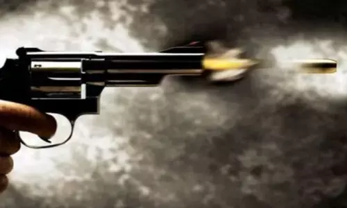 బిగ్ బ్రేకింగ్ : మిలిటరీ స్టేషన్‌లో కాల్పులు.. నలుగురు జవాన్లు మృతి