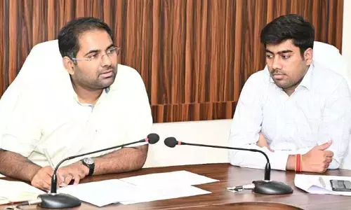 వరి ధాన్యం కొనుగోలు ప్రక్రియ పకడ్బందీగా నిర్వహించండి: కలెక్టర్ కోయ శ్రీహర్ష