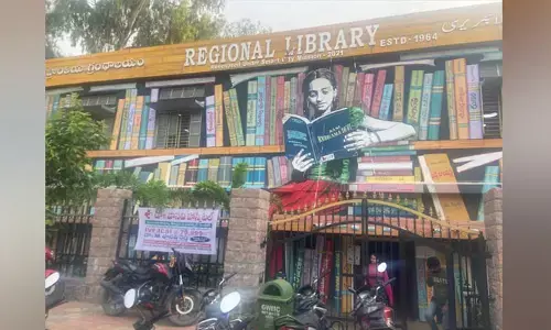 నగరం నడిబొడ్డున గత్తర గంద్రాలయం..