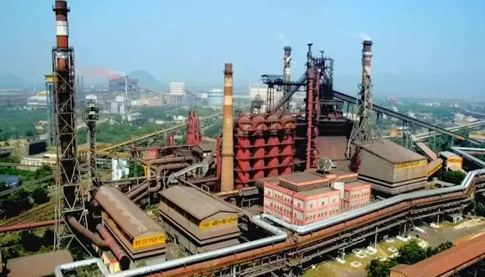 Visakha Steel Plant: భిన్న ప్రకటనలతో గాలి తీసేశారుగా...!