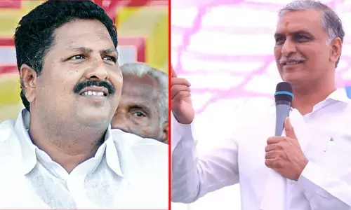 హరీష్ రావుపై మరోసారి ఏపీ మంత్రి ఫైర్