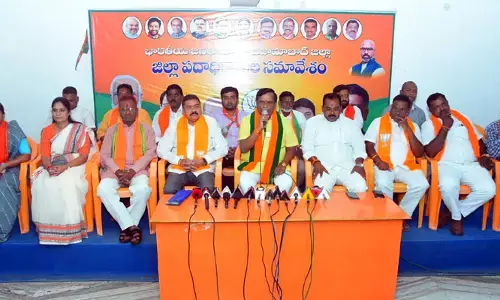 బిగాలకు ఓటమి కళ్ళముందు కనిపిస్తుంది : ధన్ పాల్
