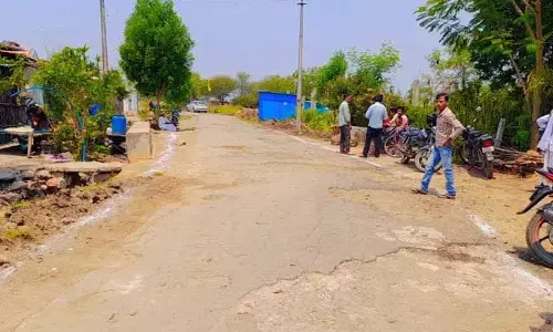 పల్లె మెరిసింది.. జనం మురిసిండ్రు..!!
