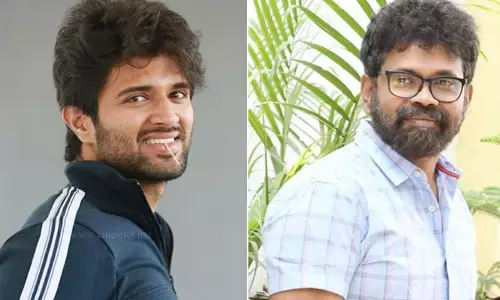 విజయ్ దేవరకొండకు హ్యాండ్ ఇచ్చిన సుకుమార్.. కారణం అదే!