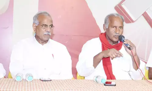 పార్టీ జాతీయ హోదా రద్దు రాజకీయ కోణమే: కూనంనేని