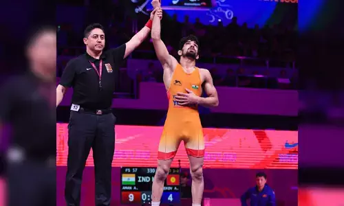 ఏషియన్ రెజ్లింగ్ చాంపియన్‌షిప్‌లో అదరగొట్టిన భారత యువ రెజ్లర్