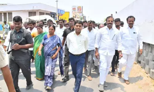 ఆర్ఓబీ పనులను పరిశీలించిన ఎమ్మెల్యే ఆల, కలెక్టర్ రవి నాయక్..