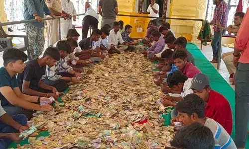 బావోజీ దేవాలయ హుండీ లెక్కింపు..